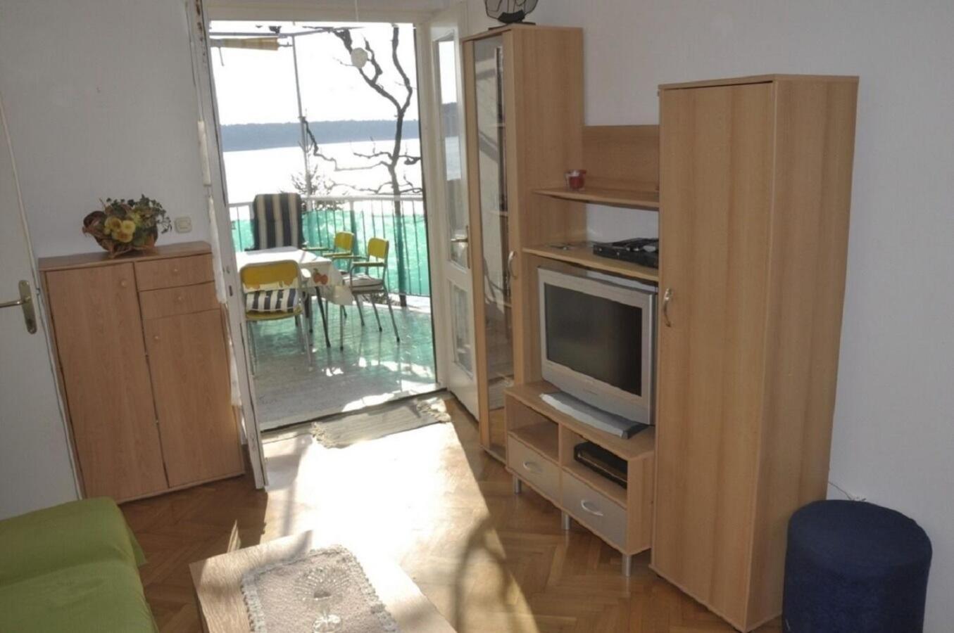 Apartments Petar - 6M From The Sea Barbat na Rabu Exterior photo